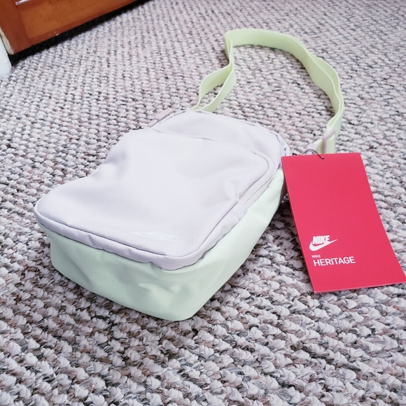 Nike Cross Body bag - Picture 3 of 5